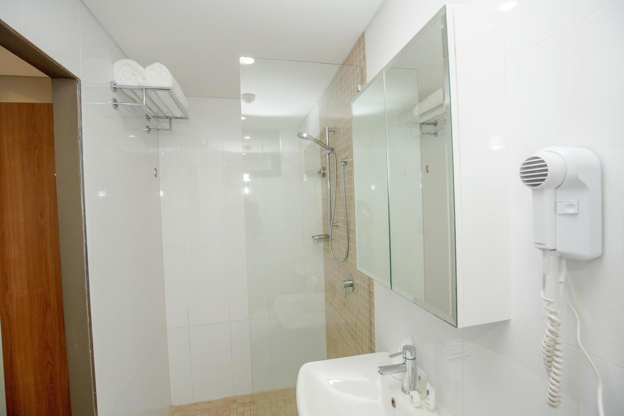 Ela Beach Hotel Πορτ Μόρεσμπι Δωμάτιο φωτογραφία