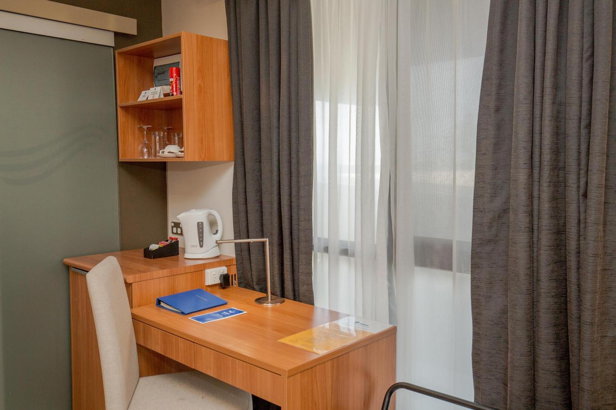 Ela Beach Hotel Πορτ Μόρεσμπι Δωμάτιο φωτογραφία